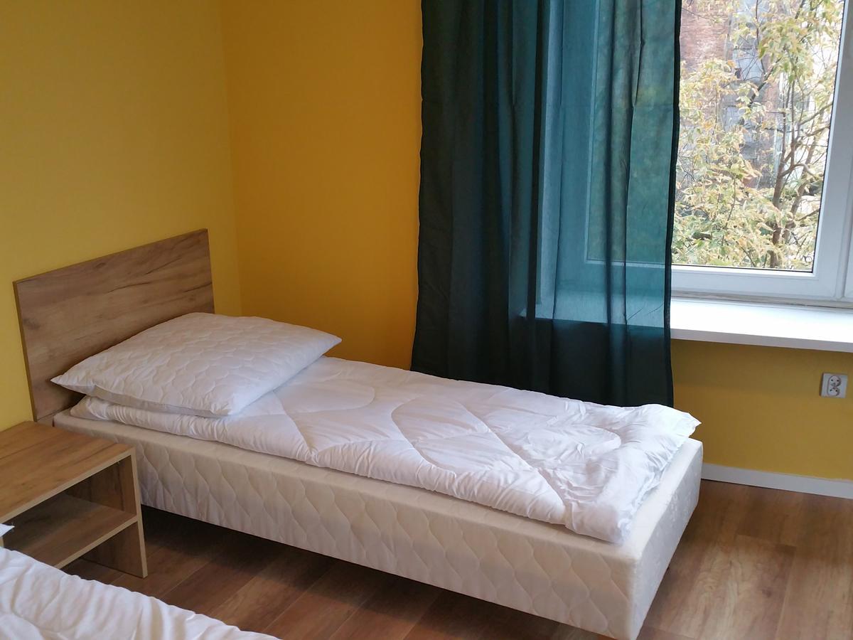 Kaktus Guest House 2 Варшава Екстер'єр фото