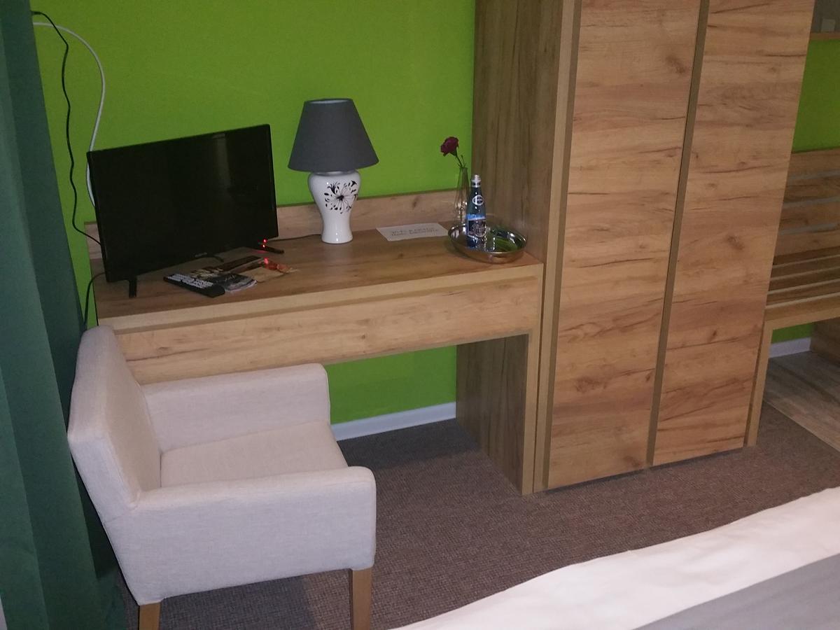 Kaktus Guest House 2 Варшава Екстер'єр фото